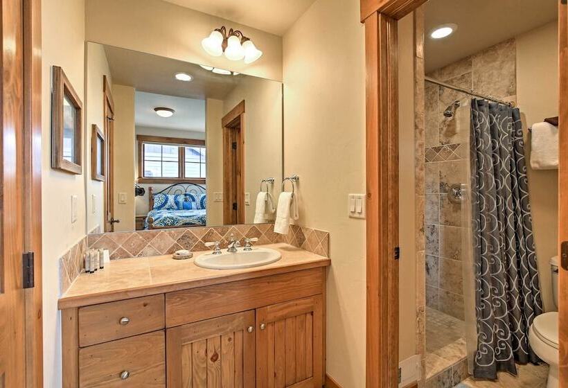 3 Mi To Granby Ranch: Family Friendly Home