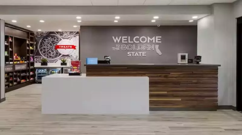 Hotelli Hampton Inn Concord