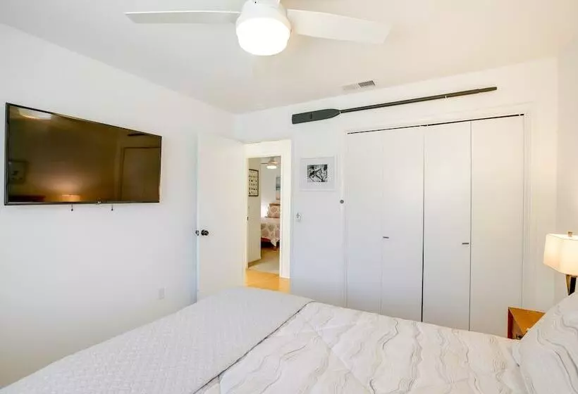 Lakefront Grover Beach Home ~ Walk To Ocean!