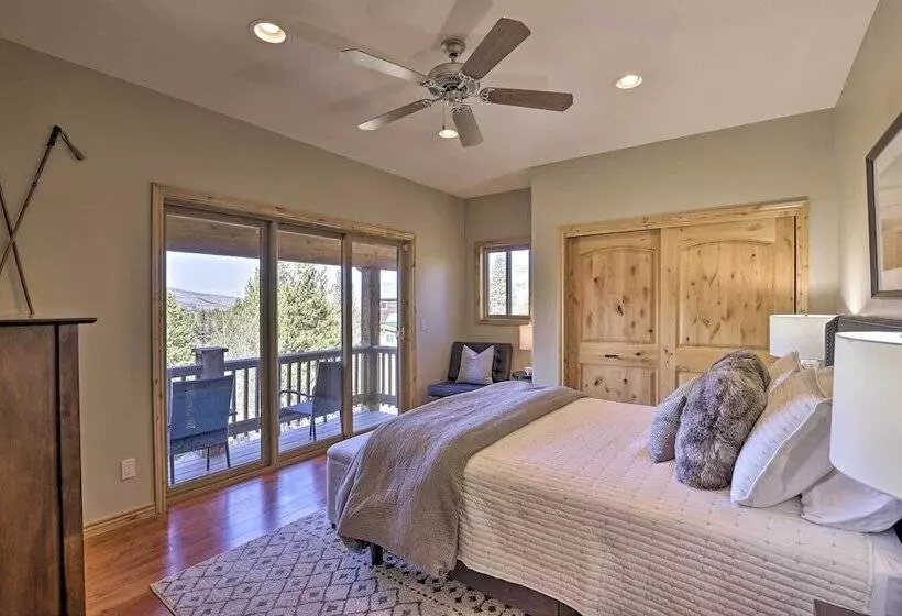 Cabin W/ Game Room & Mtn Views In Silverthorne!