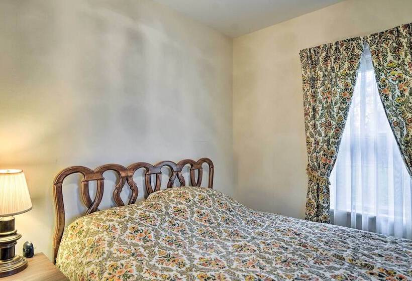 Wilderness Retreat & Cross Country Ski Center!