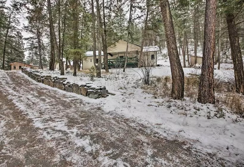 Montana Home On 5 Acres: Near Lake Koocanusa!