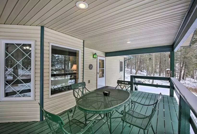 Montana Home On 5 Acres: Near Lake Koocanusa!