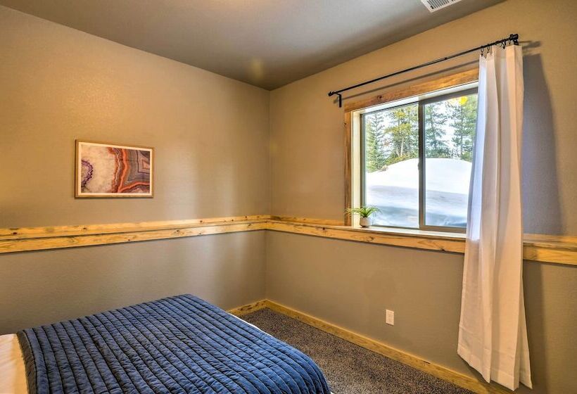 Mountainside Fairplay Cabin W/ Game Room & Sauna!