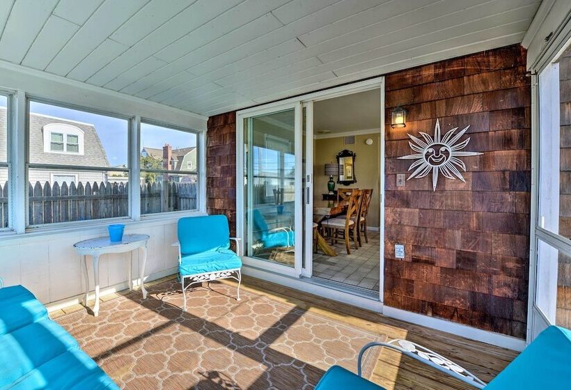 Oceanside Beach House In Pvt Beach Community!