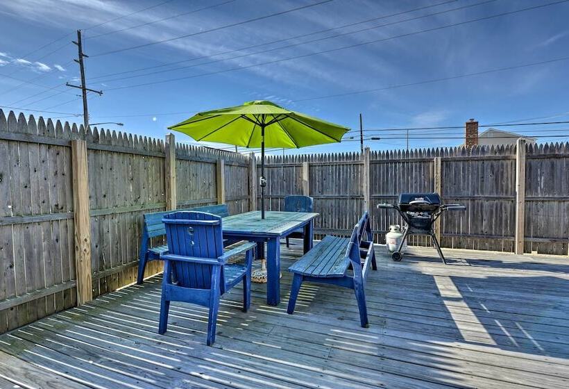 Oceanside Beach House In Pvt Beach Community!