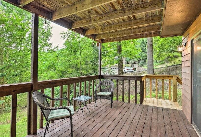Scenic Smokies Cabin W/ Hot Tub In Golf Community!