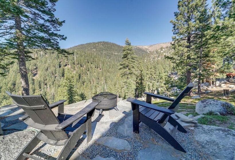 Secluded Mountain Cabin: Sweeping Lake Tahoe Views