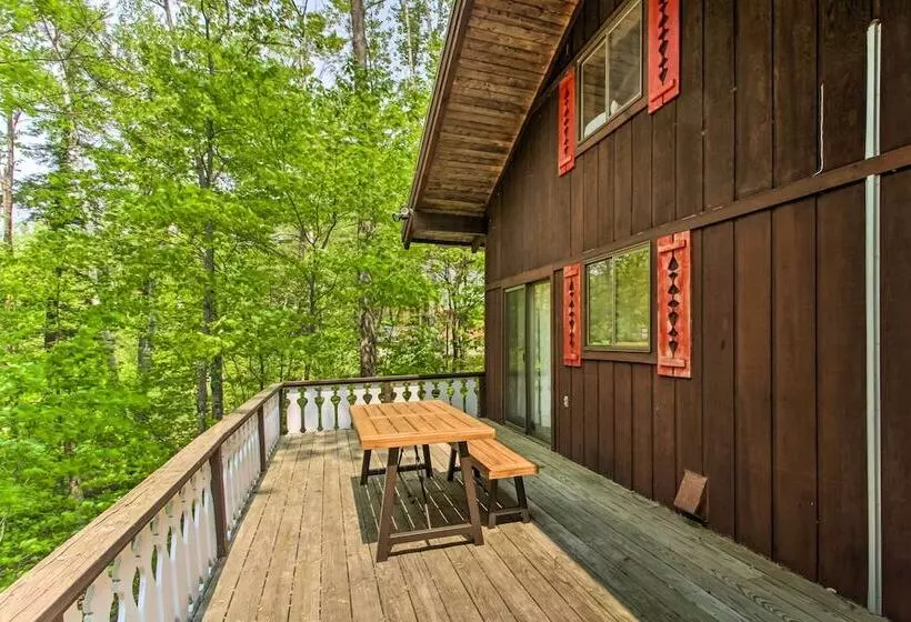 Swiss Style Chalet W/ Fireplace   Near Story Land!