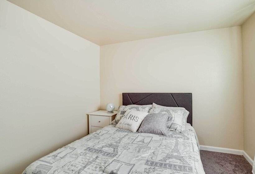 Unique Castro Valley House 30 Mi To San Fran!