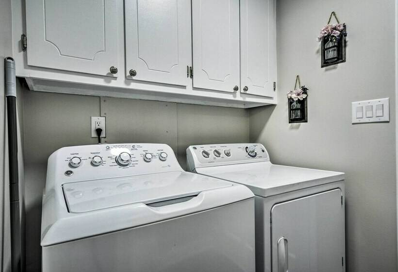 Updated + Pet Friendly Morrisville Retreat!