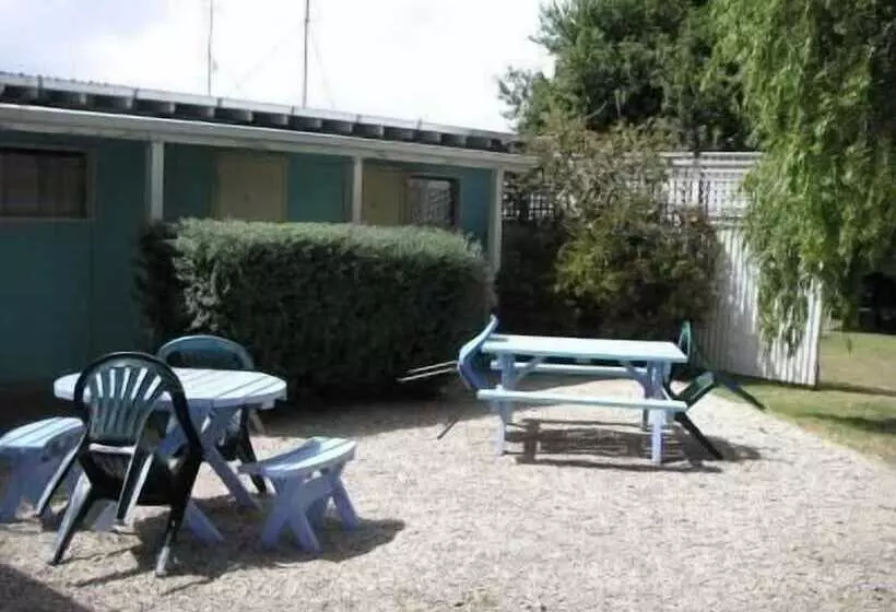 ホテル Apollo Bay Backpackers