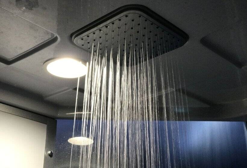 Hotel Kapsułowy Capsule Inn Shimbashi  Men Only