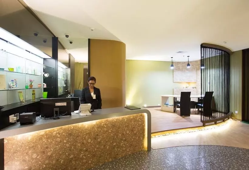 I Hotel Baloi Batam