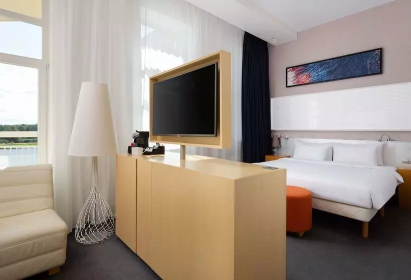 ホテル Radisson Resort, Zavidovo