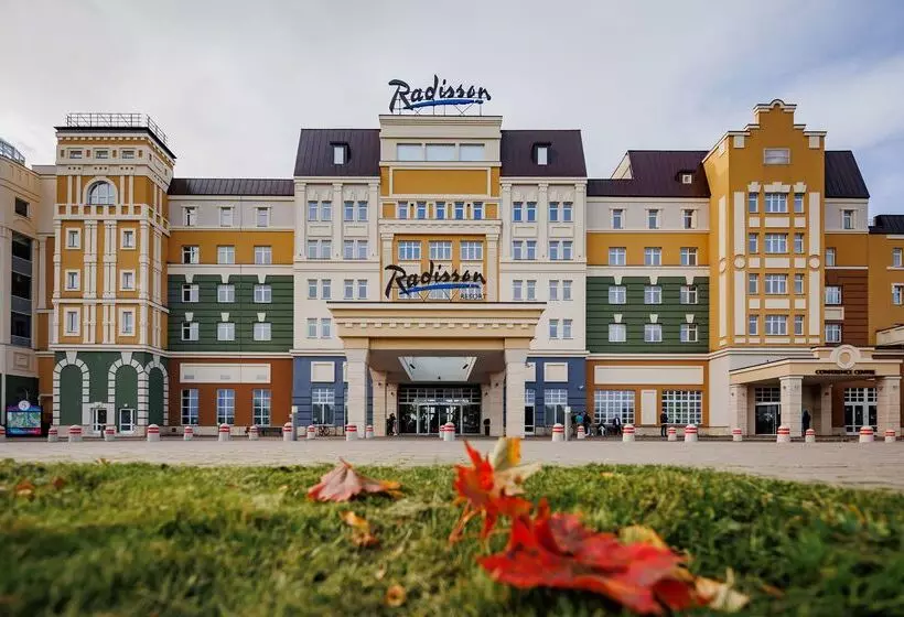 ホテル Radisson Resort, Zavidovo