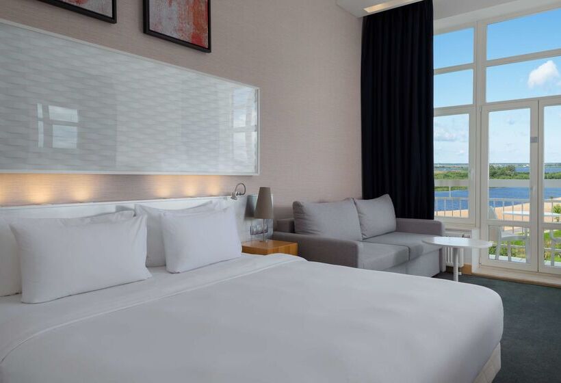 בית מלון כפרי Radisson Resort, Zavidovo