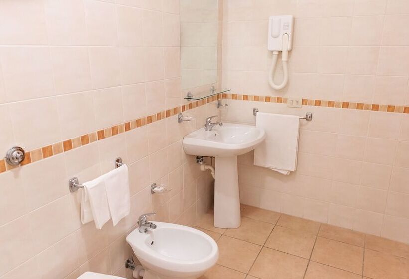 Hotel Salinello Camping Village