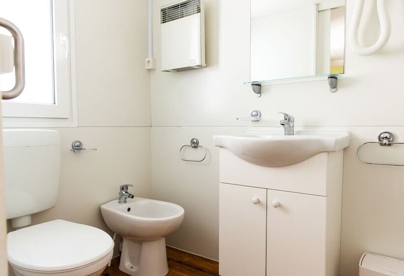 Hotel Salinello Camping Village