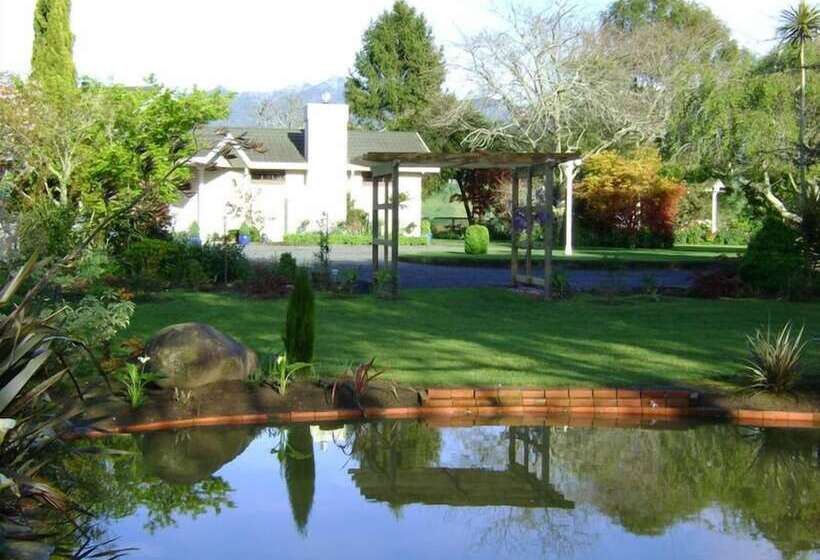 فندق Somersal Bed & Breakfast