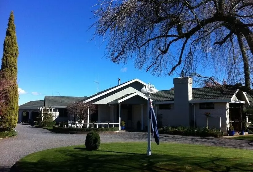 ホテル Somersal Bed & Breakfast