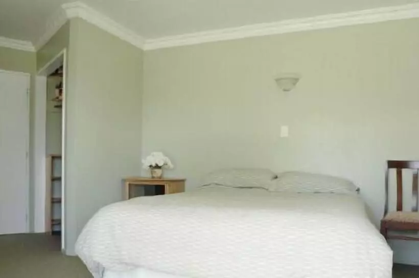 ホテル Somersal Bed & Breakfast