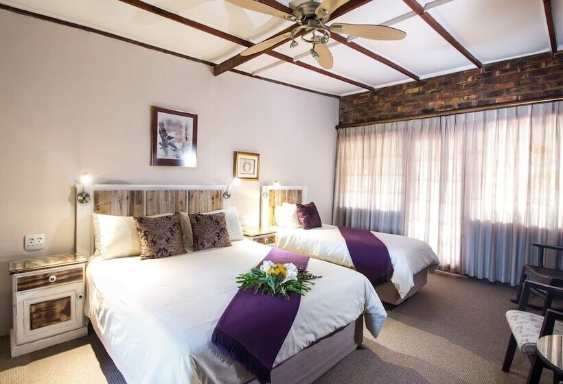 فندق Storms River Guest Lodge