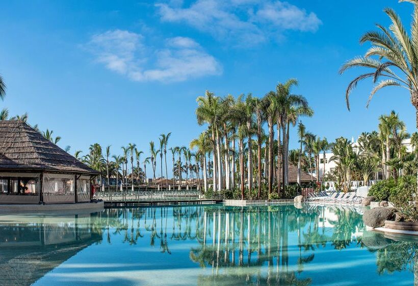 בית מלון כפרי Tabaiba Princess