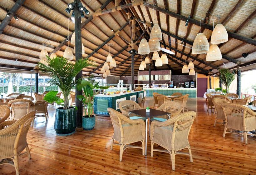 בית מלון כפרי Tabaiba Princess