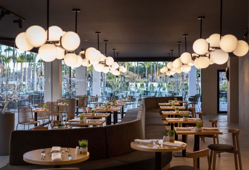 בית מלון כפרי Tabaiba Princess