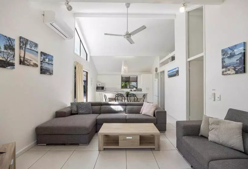 ホテル Wolngarin Holiday Resort Noosa