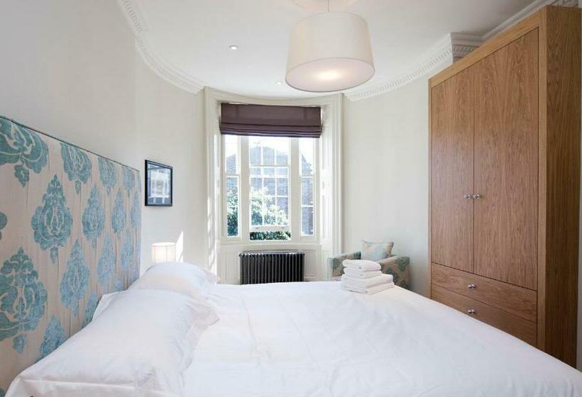 Kennington B & B