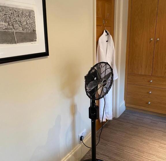 Kennington B & B