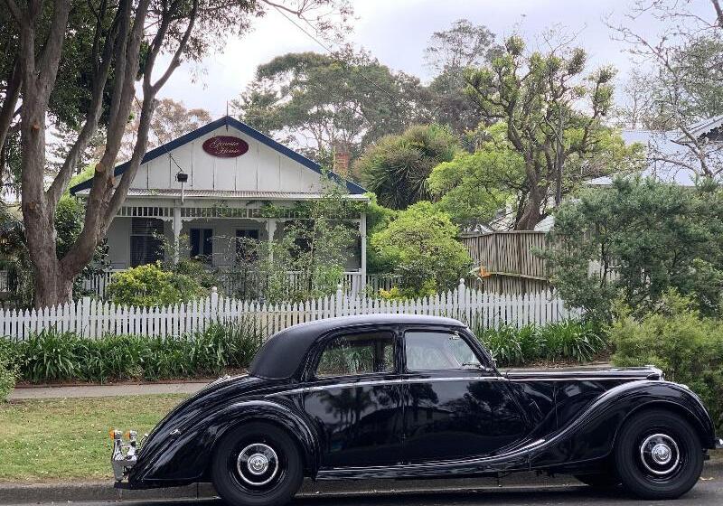 بنسيون Genesta House