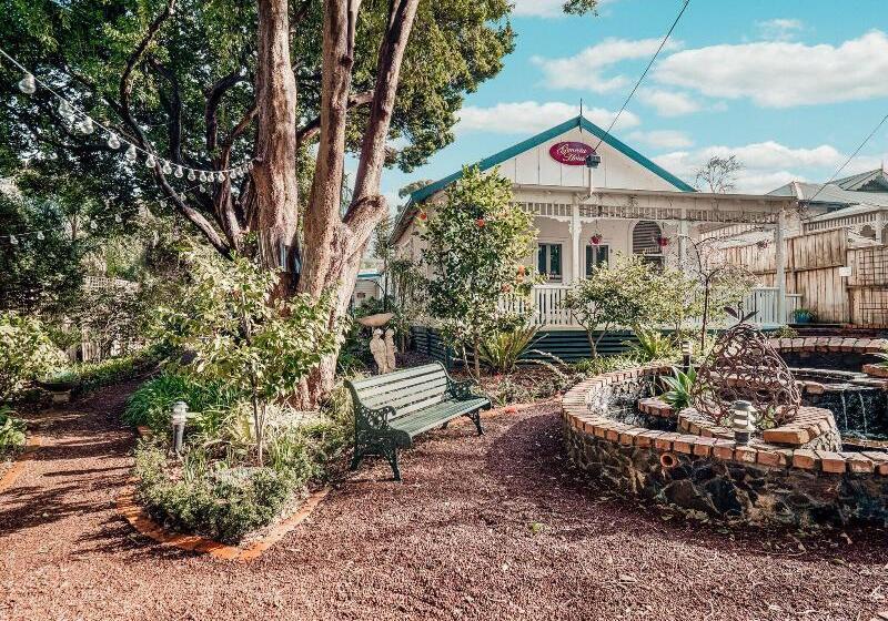 بنسيون Genesta House