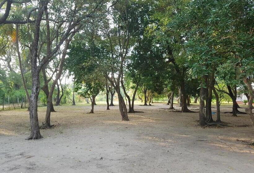 펜션 Secret Escape Nilaveli Ayurveda Hotel & Spa