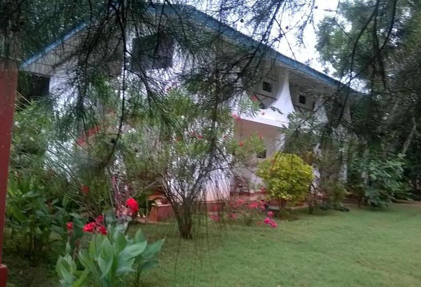 펜션 Secret Escape Nilaveli Ayurveda Hotel & Spa