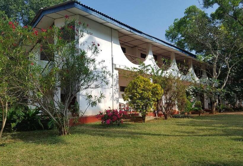 펜션 Secret Escape Nilaveli Ayurveda Hotel & Spa