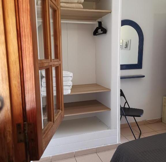 Rainbow Golf - Gay Men Only Resort