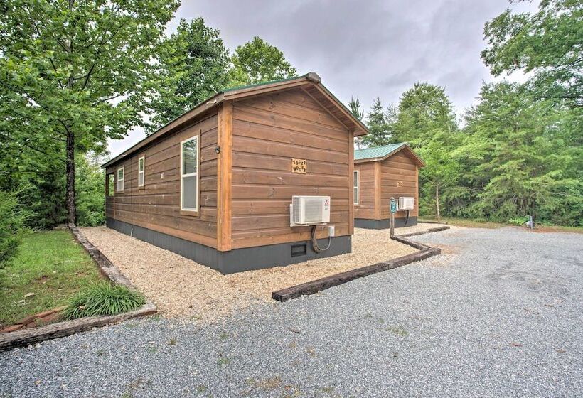 Cabin In Mill Spring Near Parker Binns Winery
