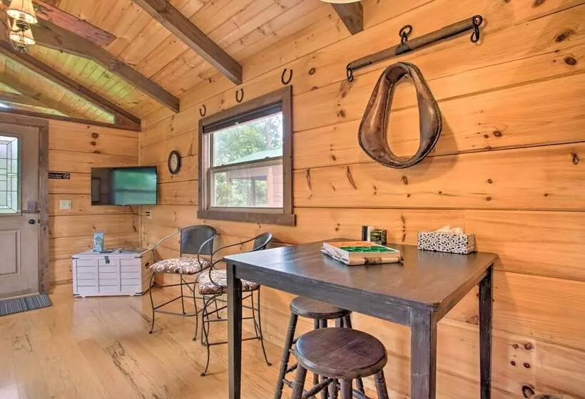 Cabin In Mill Spring Near Parker Binns Winery