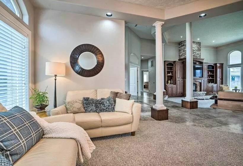 Chic Washington Wine Country Vacation Rental!