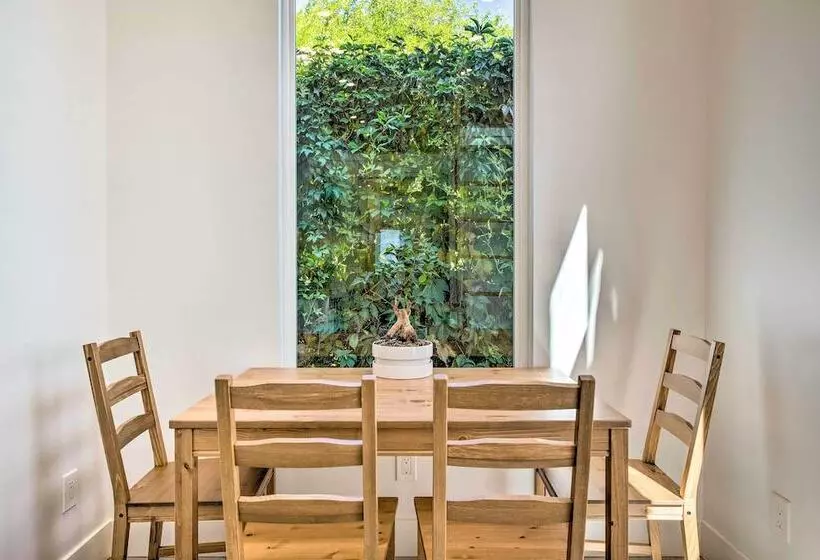 Convenient Salt Lake Tiny Home With Chic Interior!