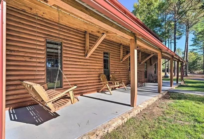 Countryside Cabin Retreat W/ Outdoor Kitchen!