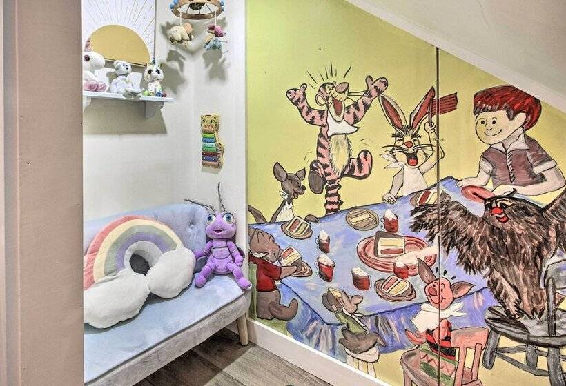 Family Friendly Greenwood Home W/ Lake Access