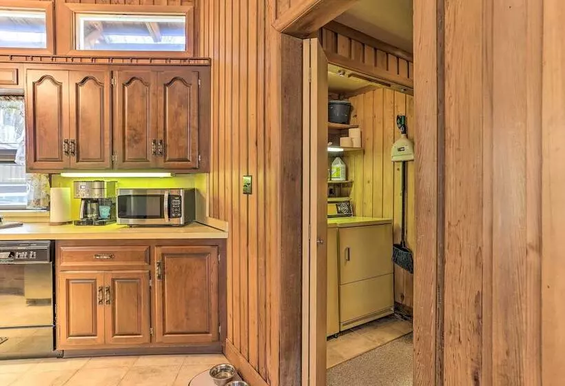 Walk To Big Bass Lake: Family Home W/ Deck!