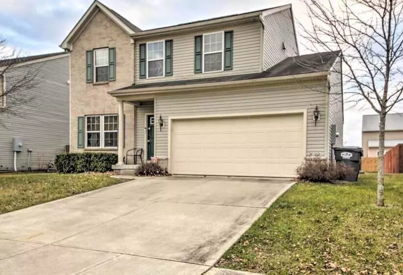 Greenwood Home ~15 Mi To Indianapolis!