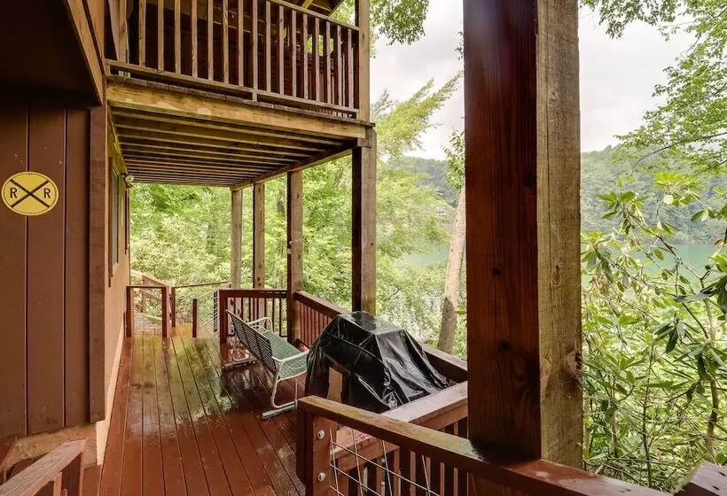 Lakefront Butler Retreat W/ Hot Tub & Dock!