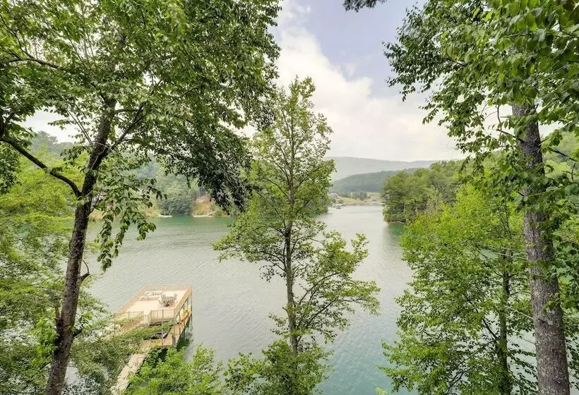Lakefront Butler Retreat W/ Hot Tub & Dock!