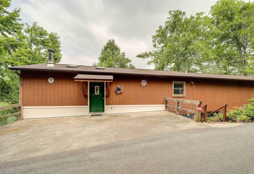 Lakefront Butler Retreat W/ Hot Tub & Dock!